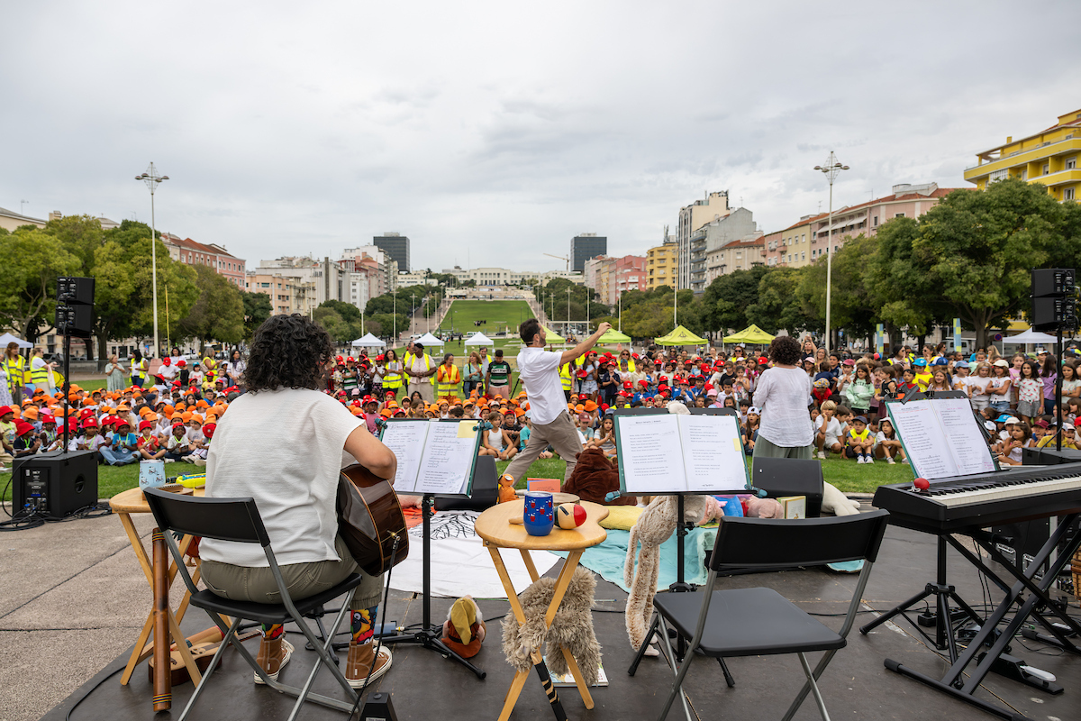 o concerto “Cat e TuMias”, a música esteve em destaque como convidada especial