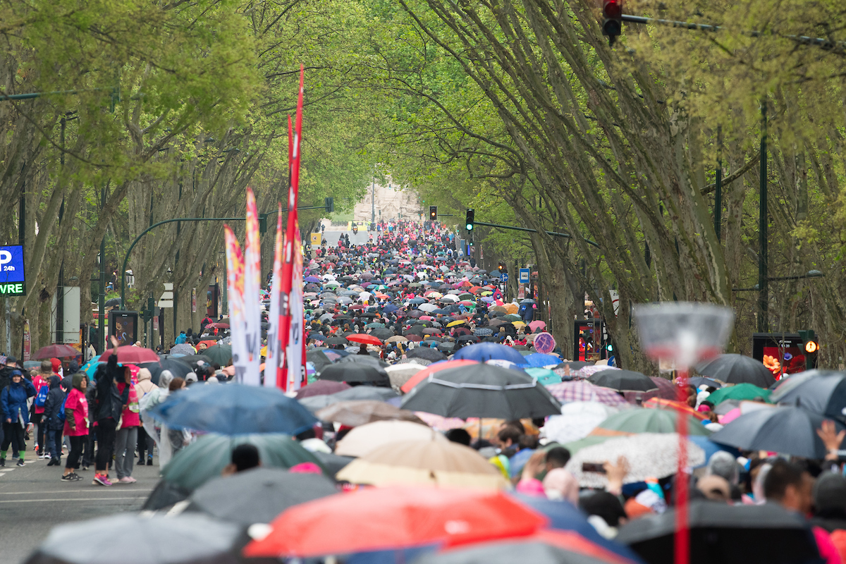Cerca de 12 mil pessoas participaram na edição 2025 da Corrida Sempre Mulher