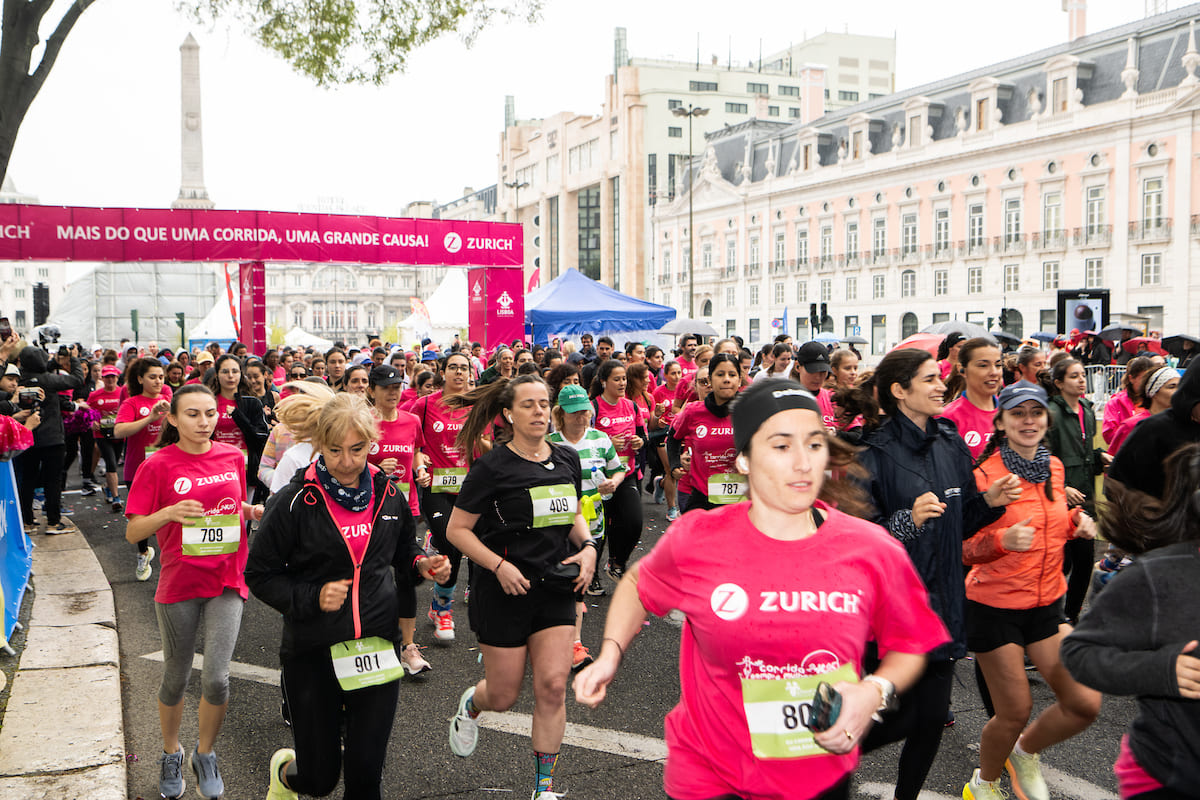 Lisboa voltou a vestir-se de rosa na luta contra o cancro da mama