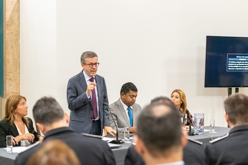 Na reunião alargada do Conselho Municipal de Segurança Carlos Moedas defendeu mais polícias nas ruas para manter a segurança