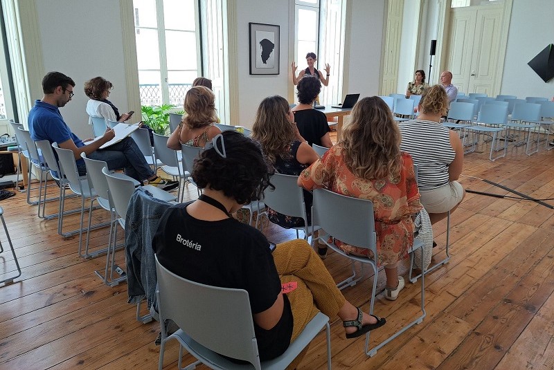 Câmara promove conversas informais sobre “Há Vida no Meu Bairro” - Casa de cultura Brotéria