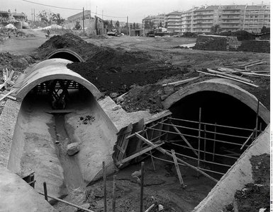 Caneiro de Alcântara, obras de canalização da ribeira na zona de Benfica - 1967-07-18