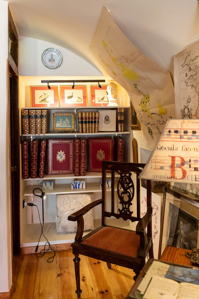 Cadeira de ordem maçónica inglesa, séc. XIX. 