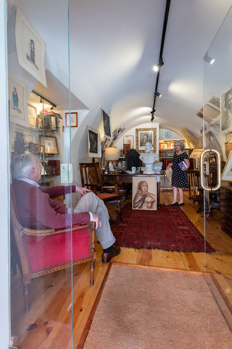 Loja onde os colecionadores se “sentam em casa”